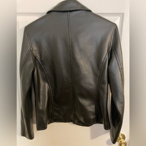 MB Designs by MBJC Classic Fitted Vegan Leather Jacket Edgy Collared with Zipper - Picture 7 of 12